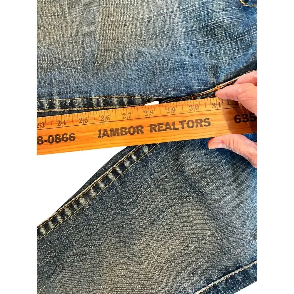 True Religion Women's‎ Johnny Jeans Straight Leg size 26 y2k